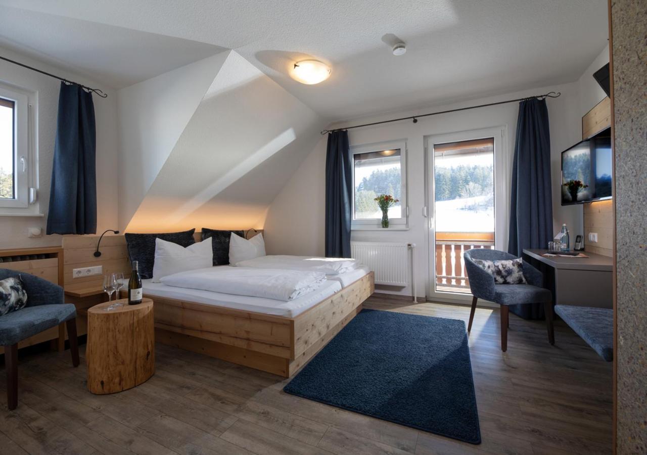 Thaelerhaeusle Hotel Фуртванген Екстериор снимка