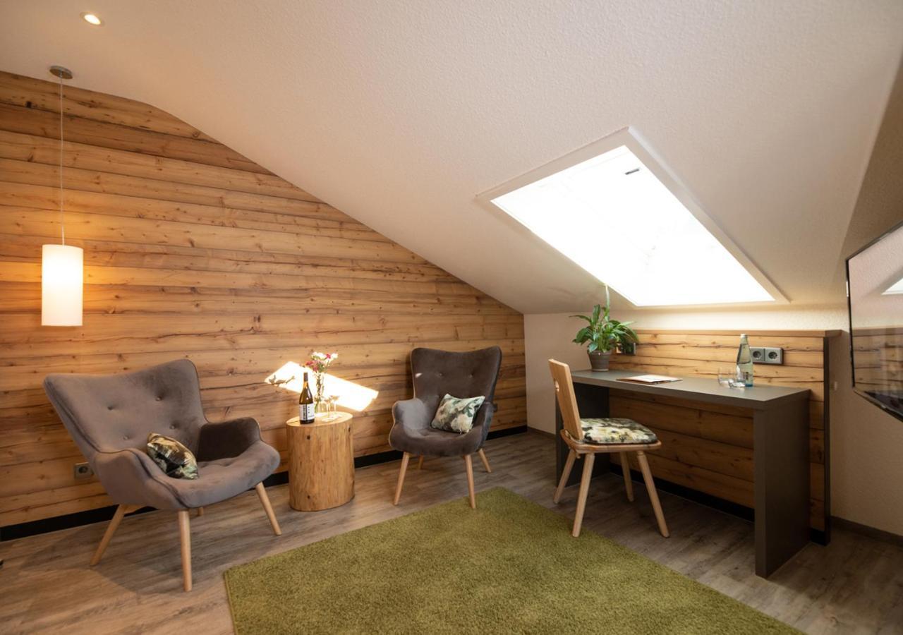 Thaelerhaeusle Hotel Фуртванген Екстериор снимка