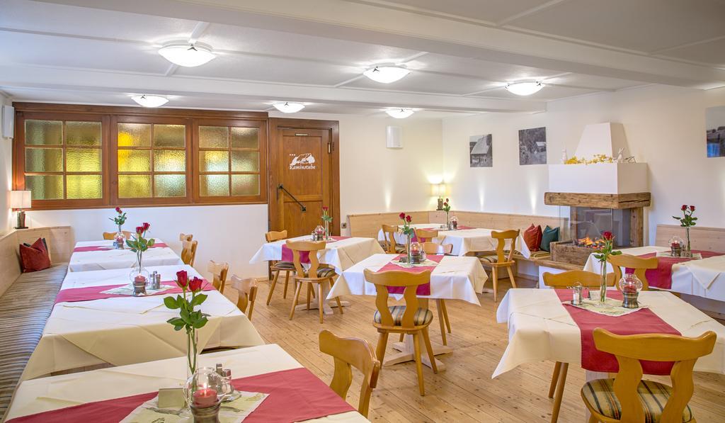 Thaelerhaeusle Hotel Фуртванген Екстериор снимка