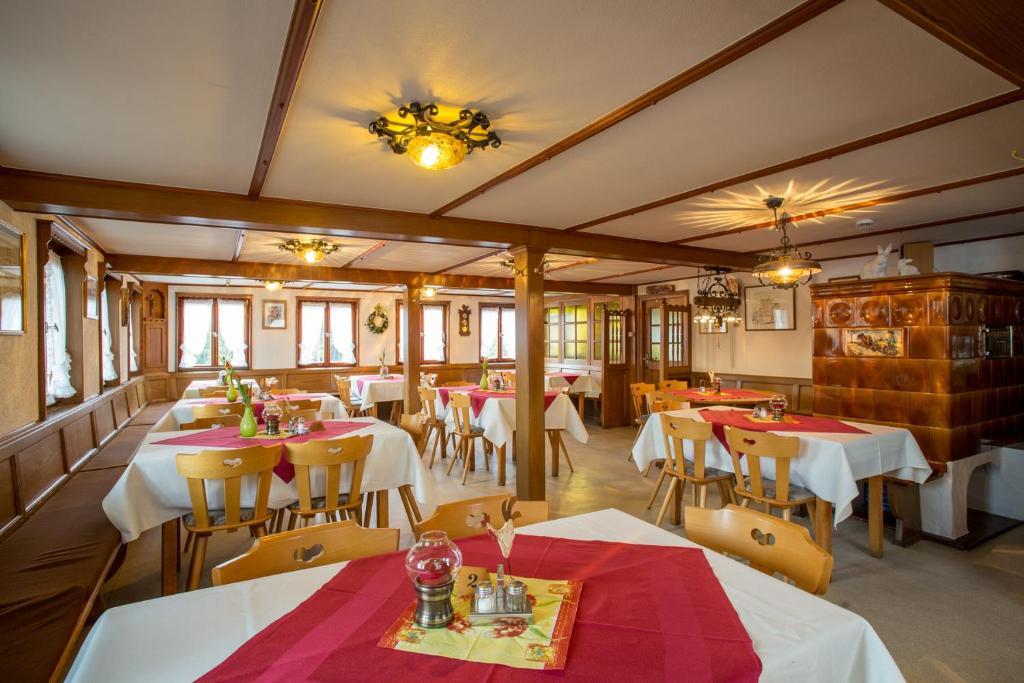 Thaelerhaeusle Hotel Фуртванген Екстериор снимка